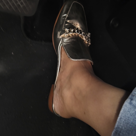 Tory Burch shoes - Picture 9 of 11